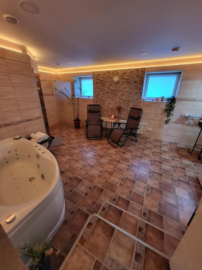 Penzion Ostravanka هرانيتسه المظهر الخارجي الصورة